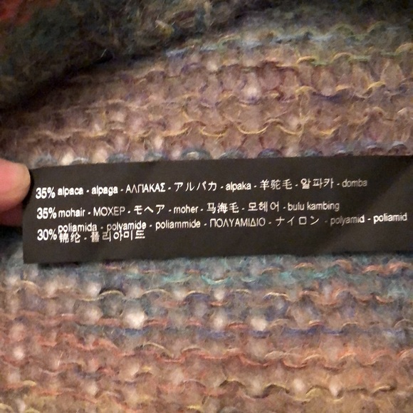 Oversized,ZARA knit sweater. - Picture 3 of 3